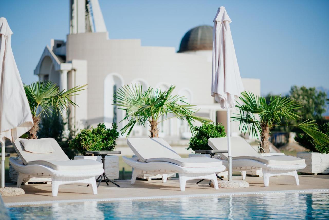 Hotel Lion Ulcinj Luaran gambar