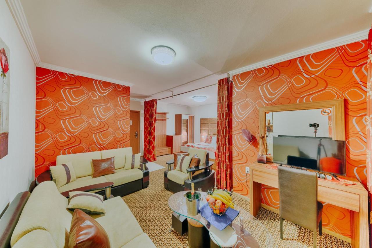 Hotel Lion Ulcinj Luaran gambar