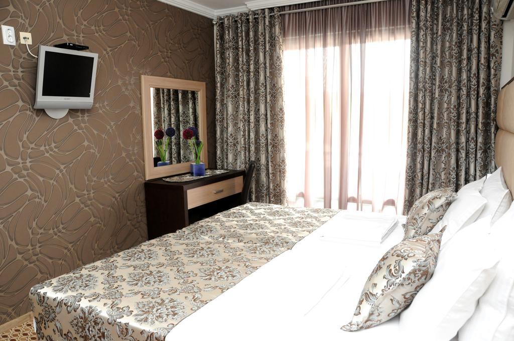 Hotel Lion Ulcinj Luaran gambar