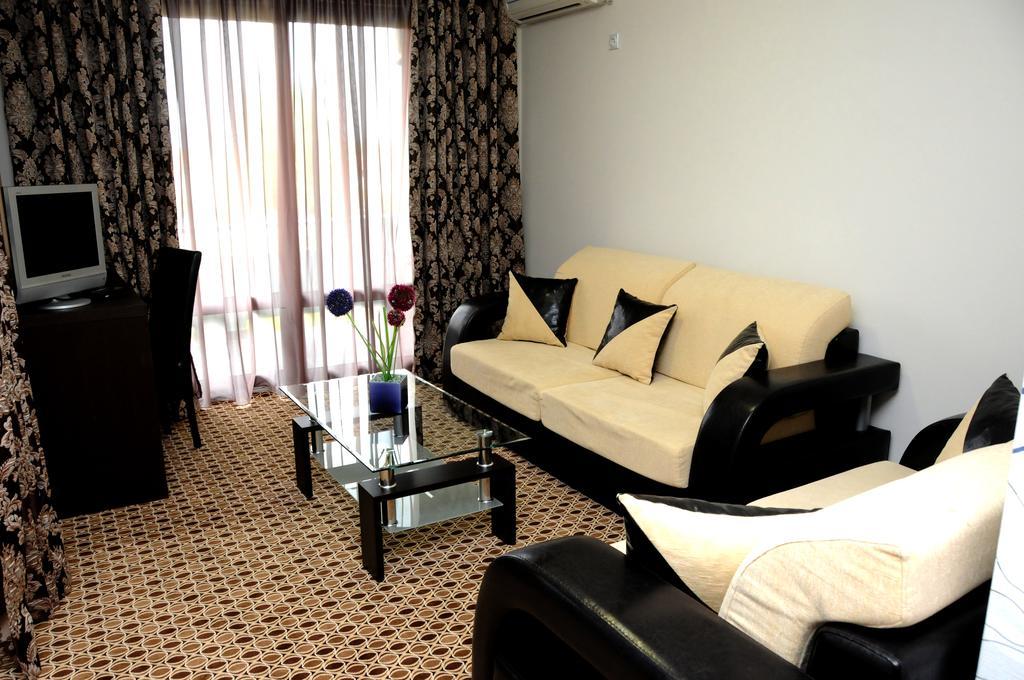 Hotel Lion Ulcinj Luaran gambar