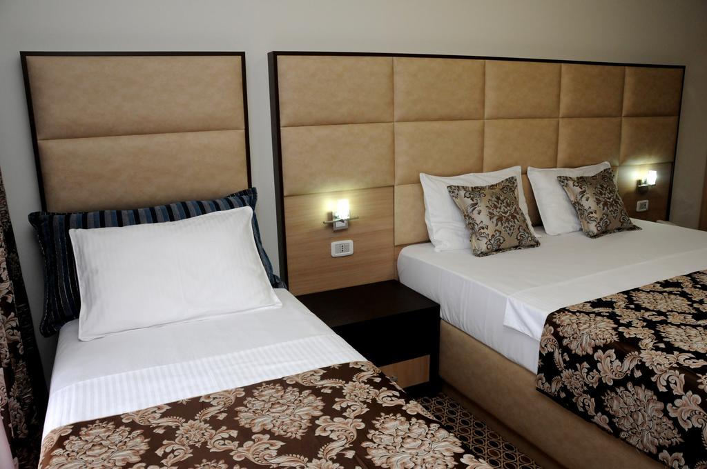 Hotel Lion Ulcinj Luaran gambar